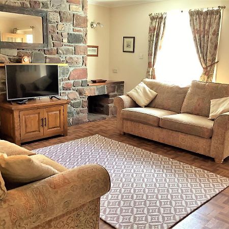 Moriston Cottage ล็อคคาร์รอน ภายนอก รูปภาพ